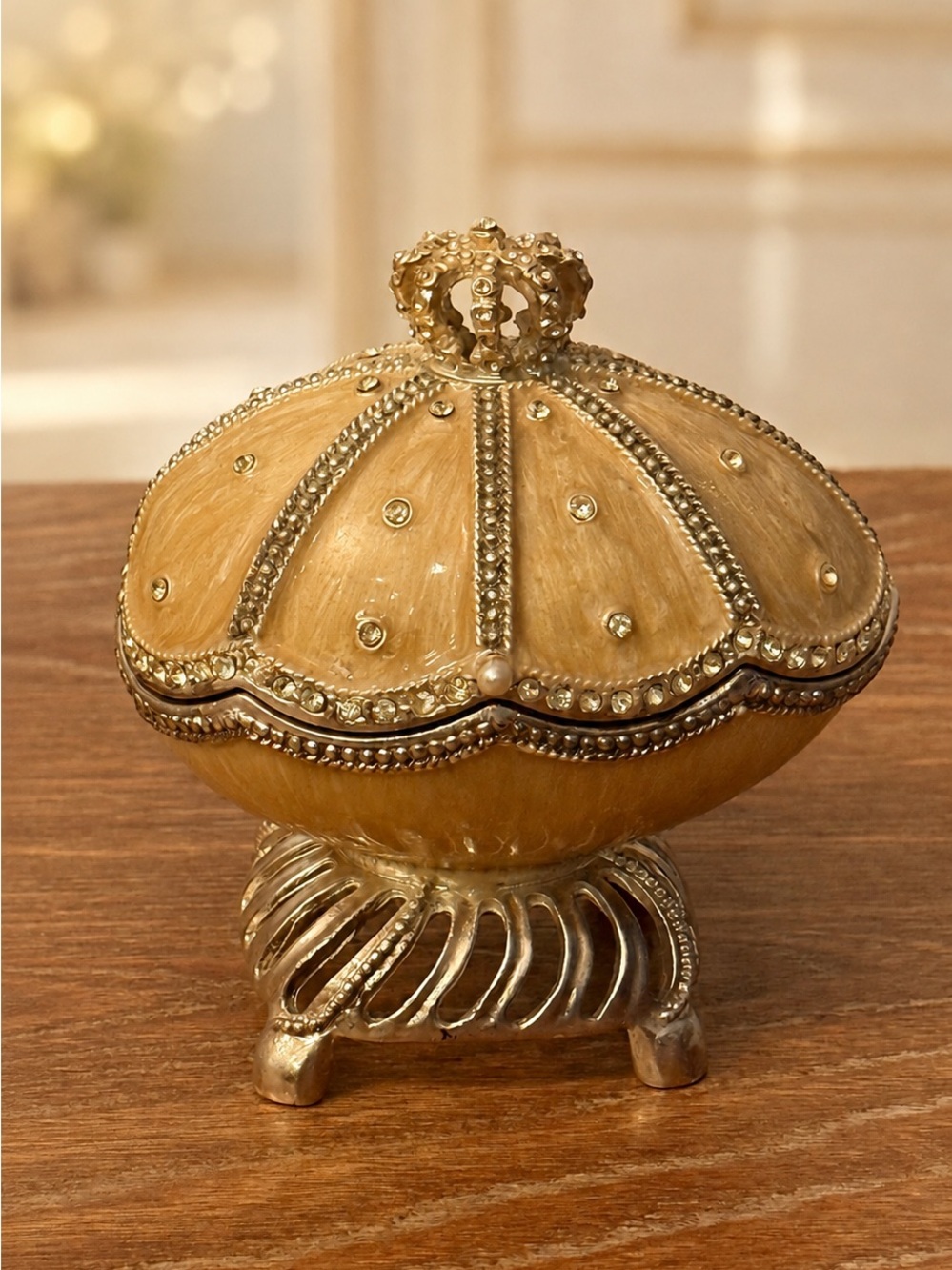 Vintage Jere Jeweled Enameled Scalloped Crown Music Ring Box Trinket Jewelry Box